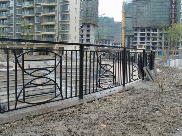 鐵藝欄桿S202005(圖1) 鐵藝欄桿S202005(圖1)